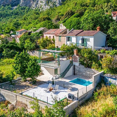 House Dida Mate - Cozy House In Nature With Heated Pool Tučepi Esterno foto