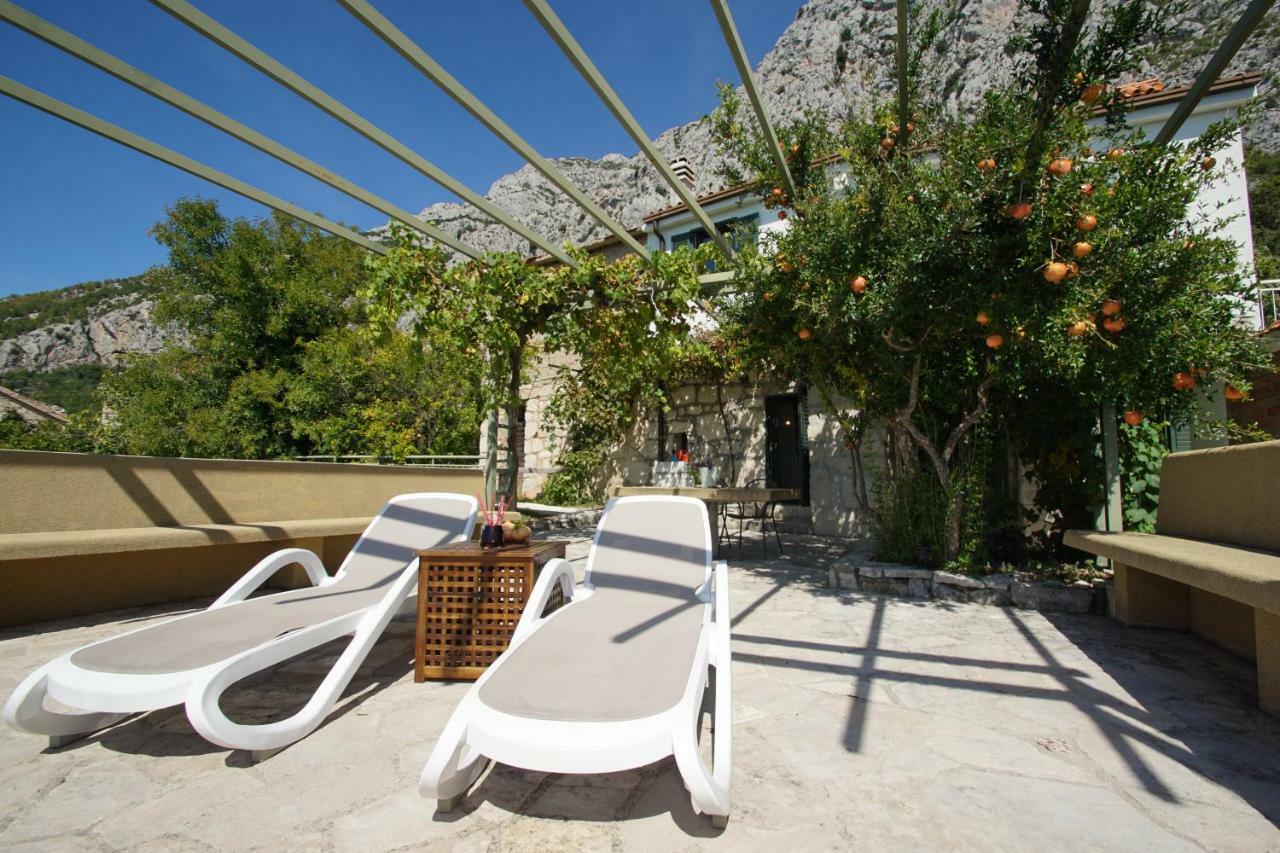House Dida Mate - Cozy House In Nature With Heated Pool Tučepi Esterno foto